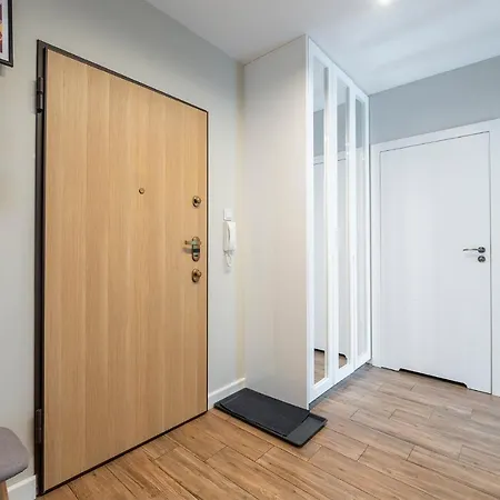 Διαμέρισμα Luxury In -7- Bright-secured-freeparking Λοτζ