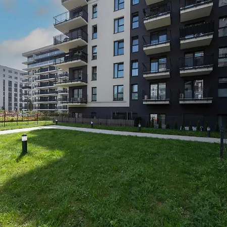 Luxury In -7- Bright-secured-freeparking Лодзь